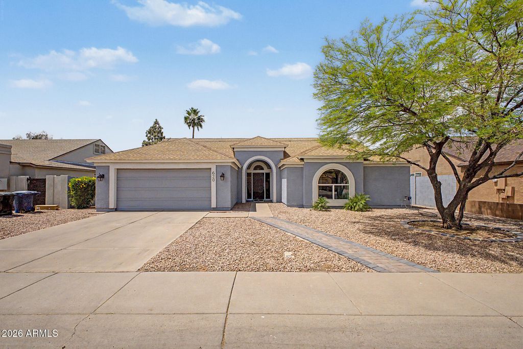 Photo of 620 S Kenwood Lane, Chandler, AZ 85226 (MLS # 7018685)