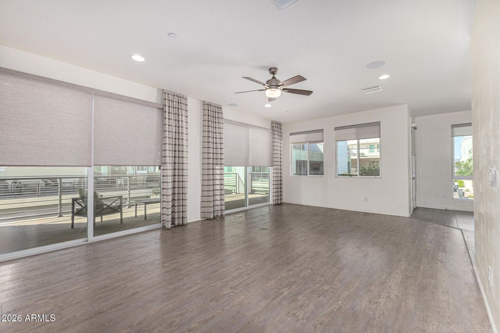 Photo of 1250 N Abbey Lane #209, Chandler, AZ 85226 (MLS # 6999912)