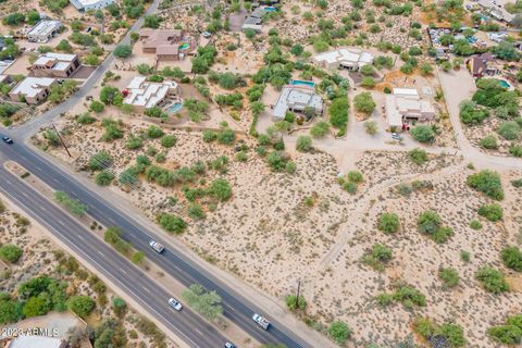 A home in Cave Creek