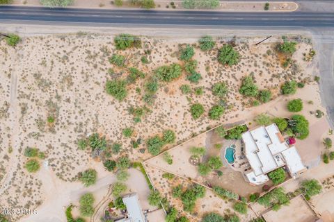 A home in Cave Creek