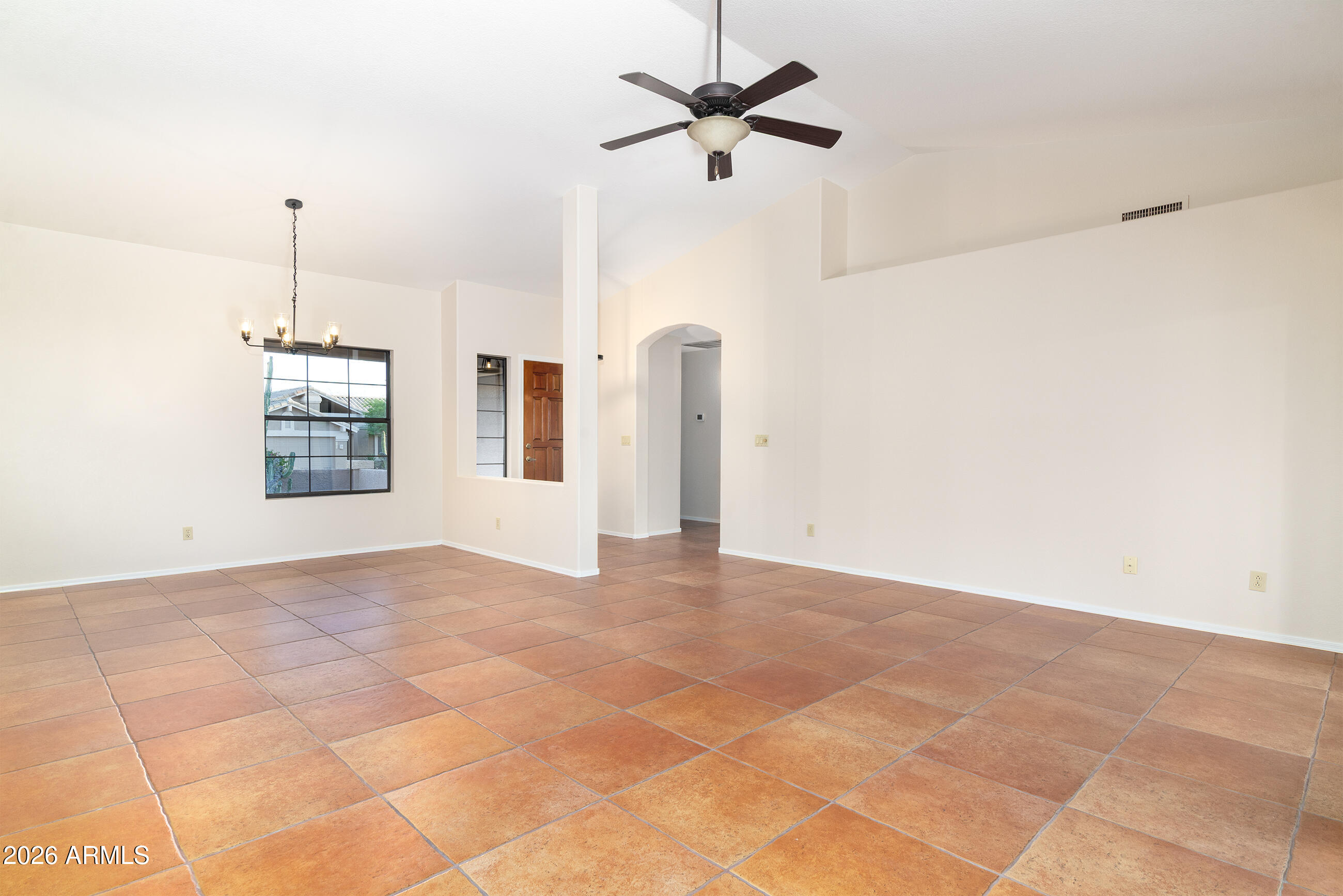 8442 E GOLDEN CHOLLA Drive