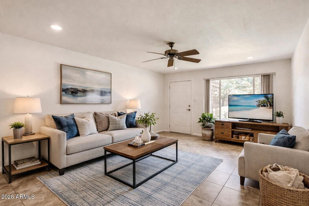 Photo of 233 E Cairo Drive, Tempe, AZ 85282 (MLS # 7008185)