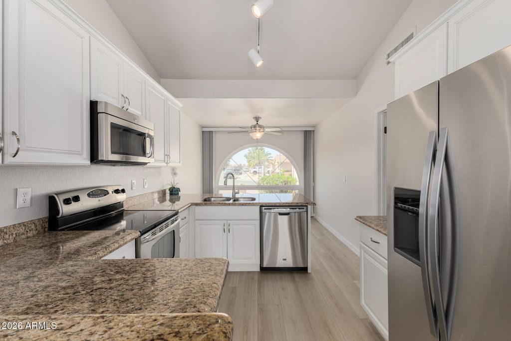 Photo of 321 N Senate Street, Chandler, AZ 85225 (MLS # 6989189)