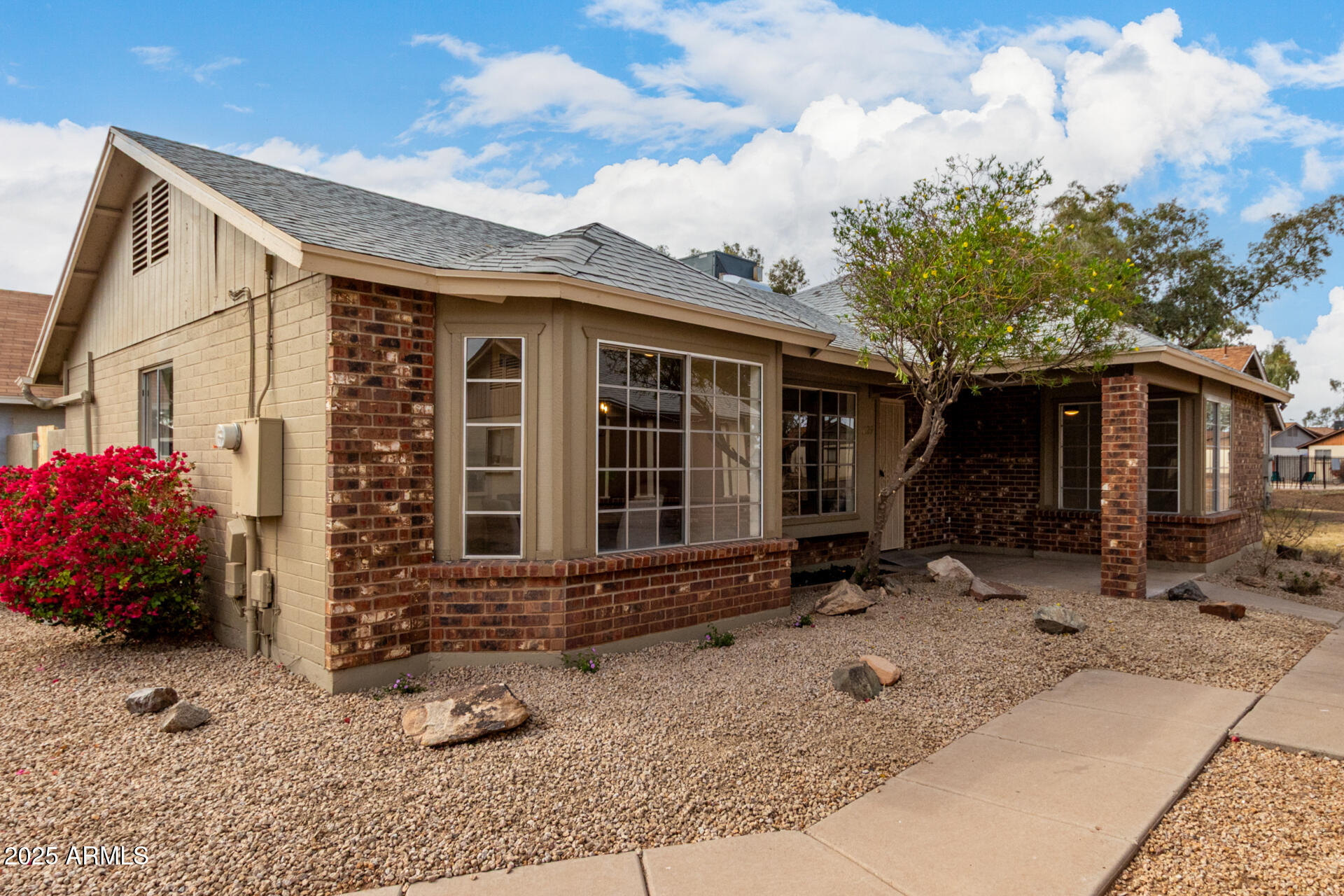 8520 W PALM Lane 1029
