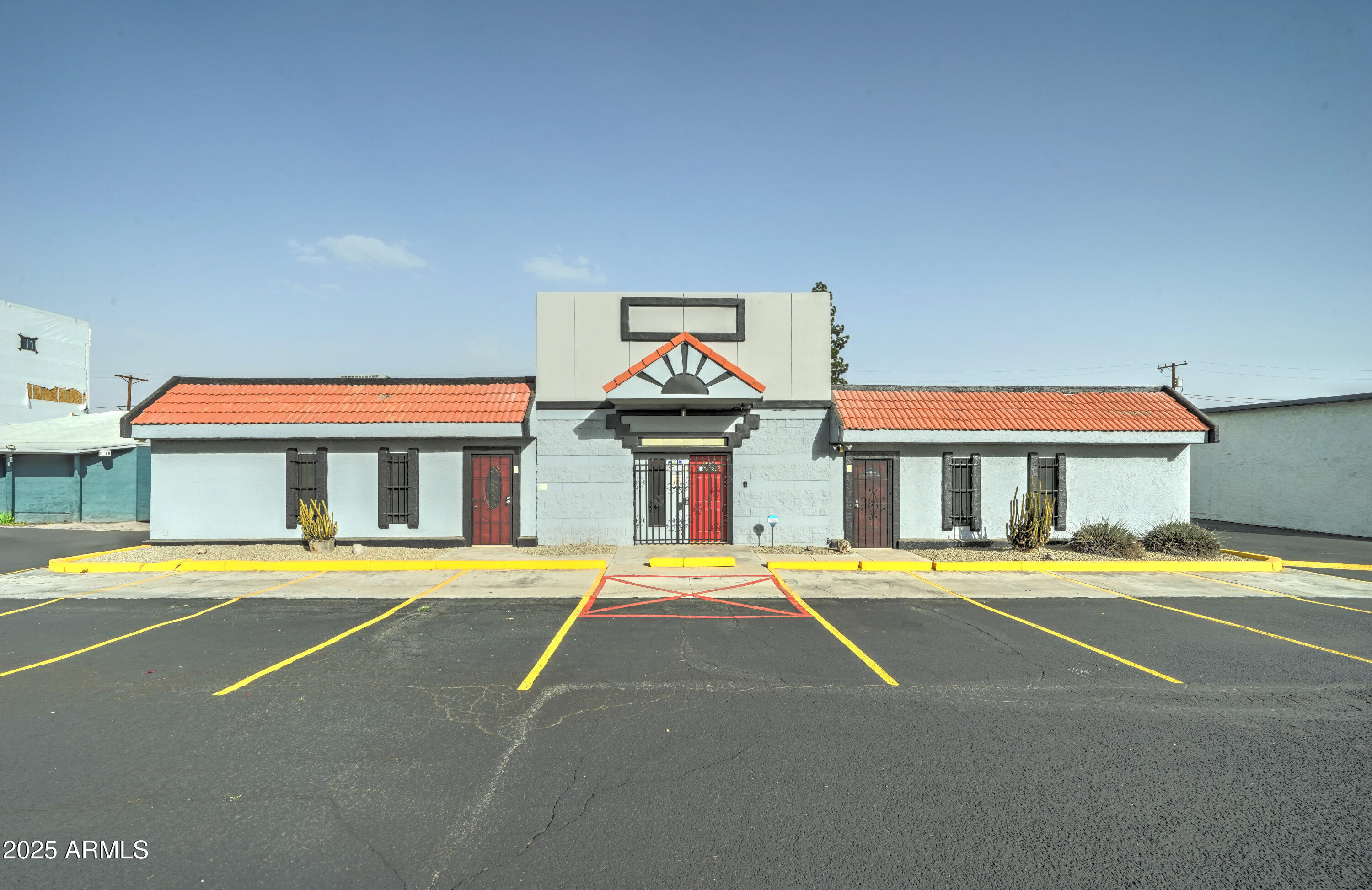 6721 N Black Cyn Highway