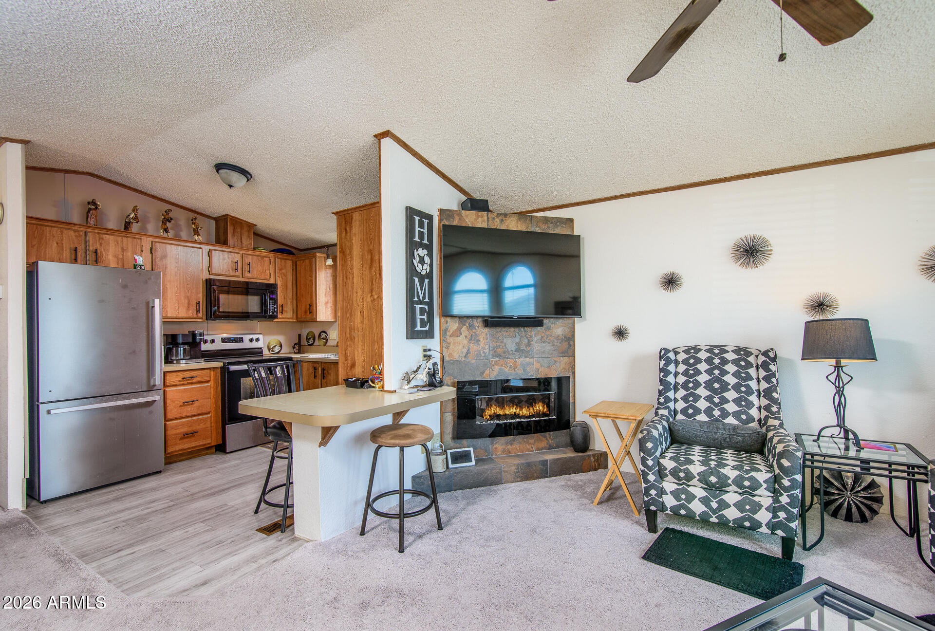 1936 E BELLERIVE Drive