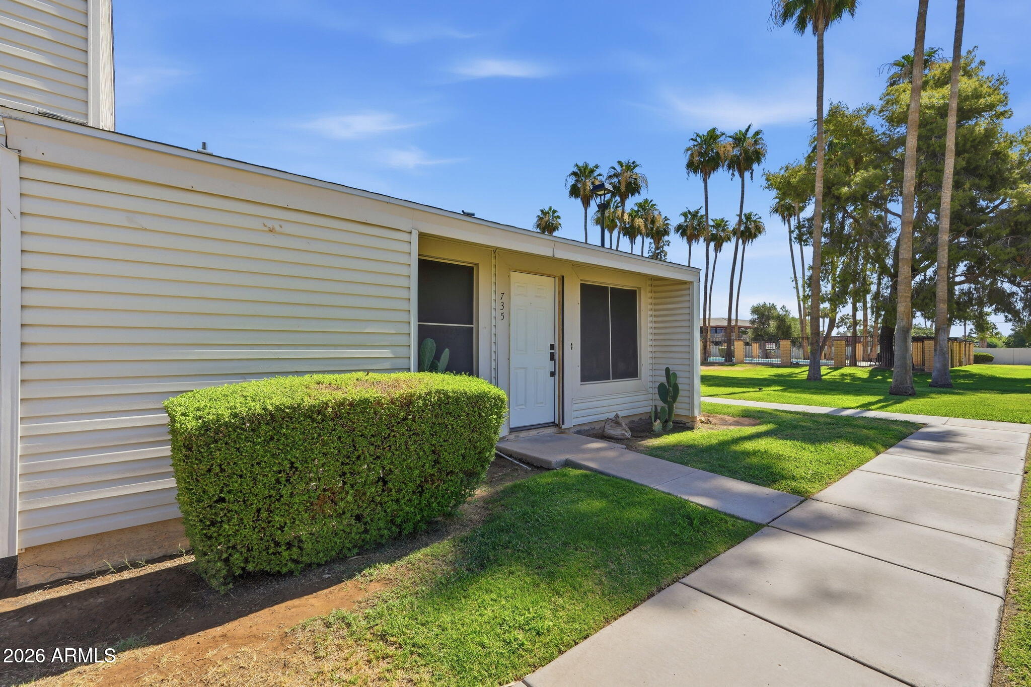 735 E VAUGHN Drive