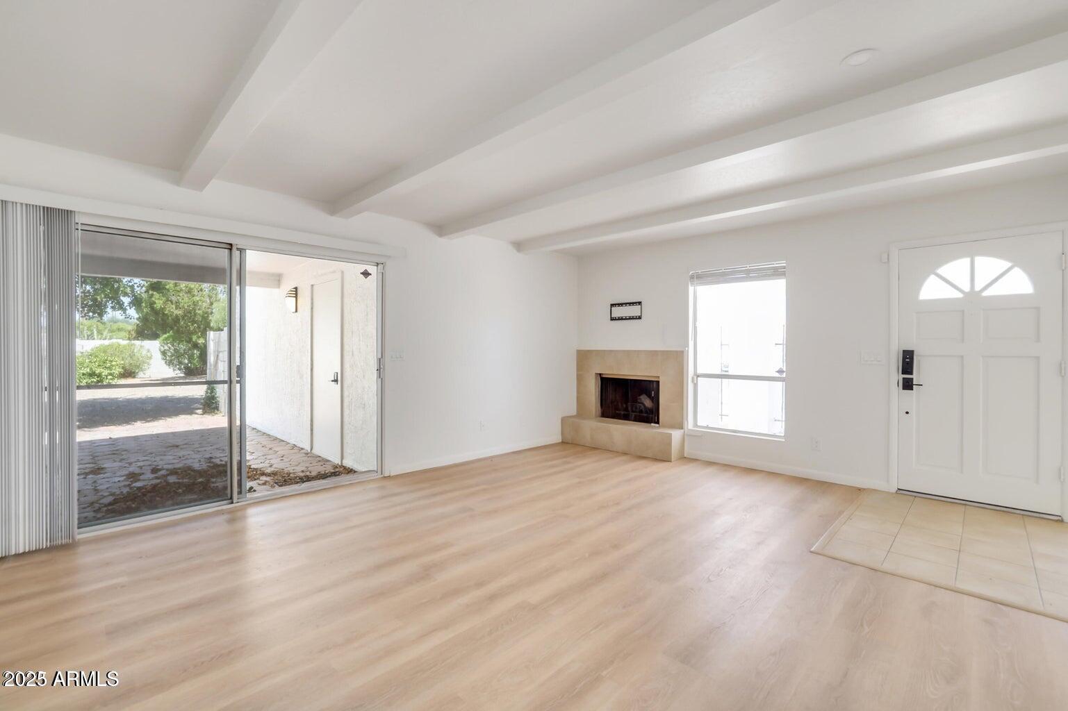 511 E CALAVAR Road