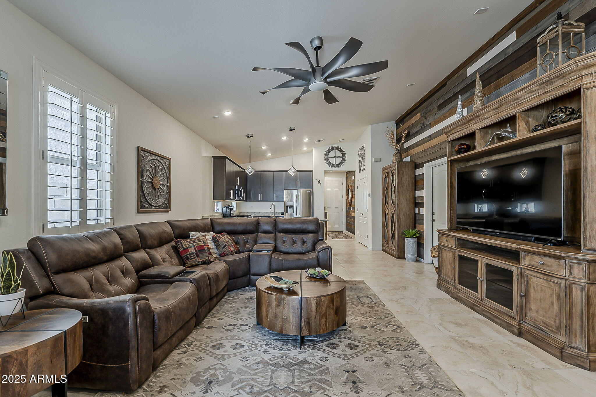 7605 S THIMBLE PEAK --