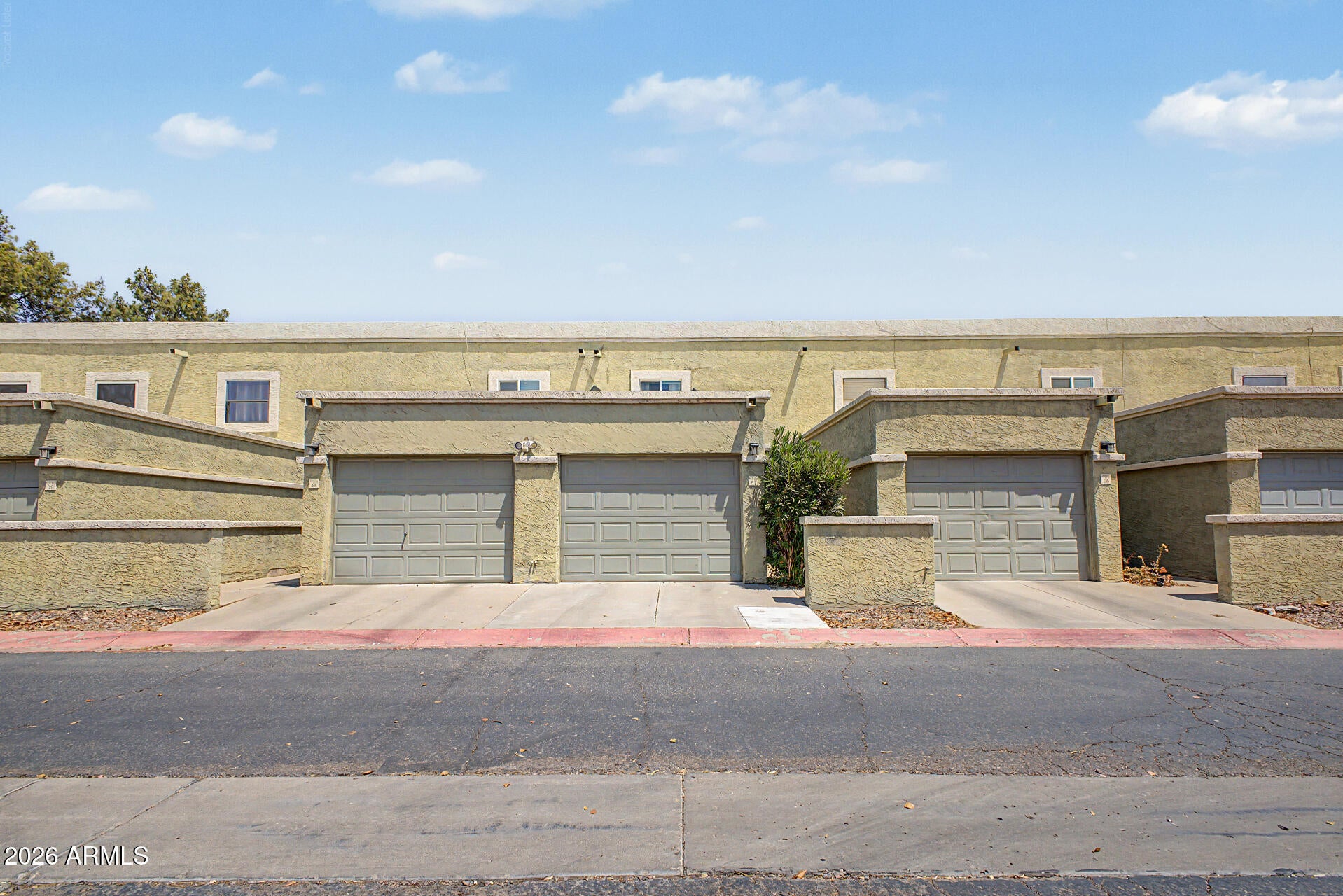 815 E GROVERS Avenue 57
