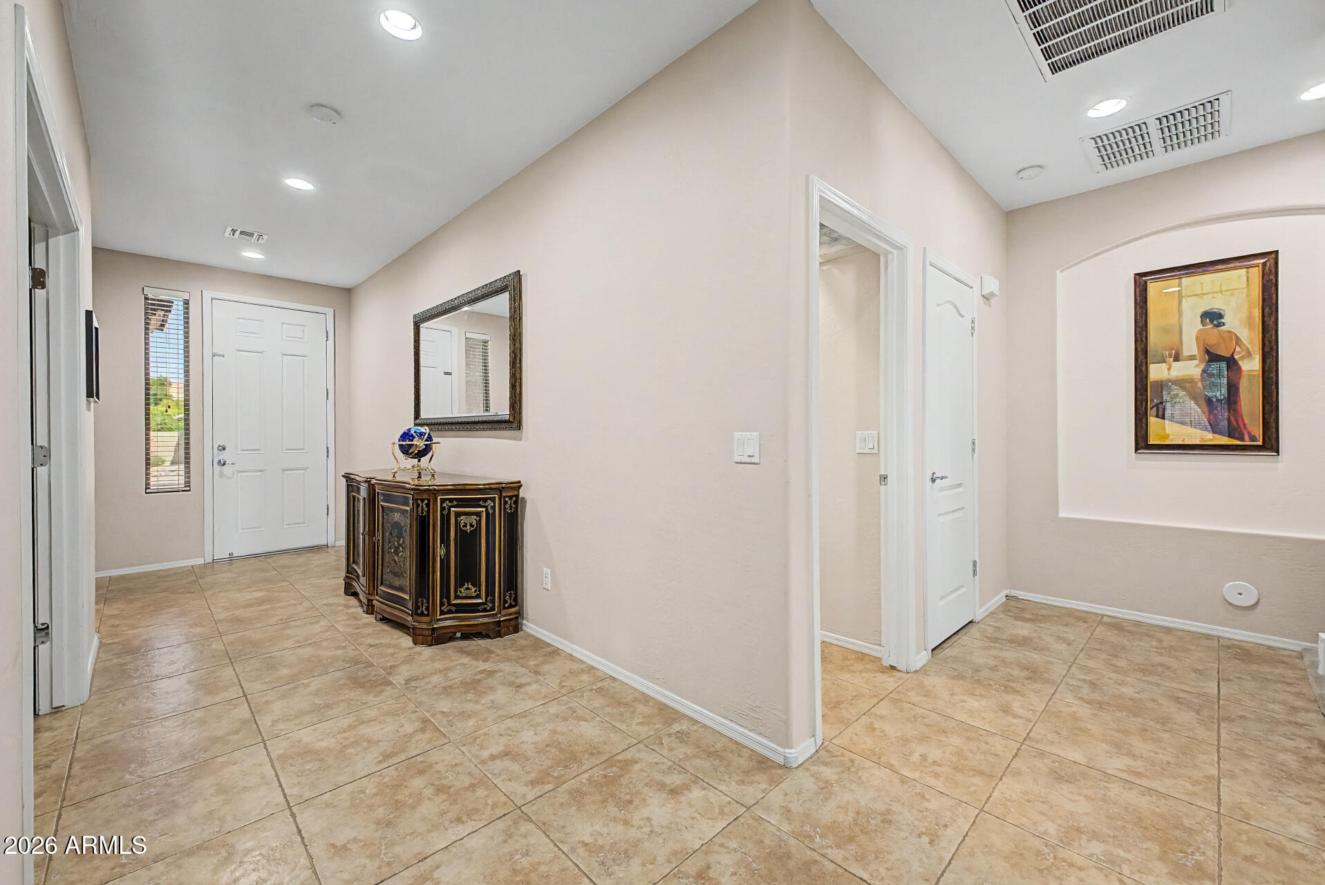 3669 E MEADOWVIEW Drive