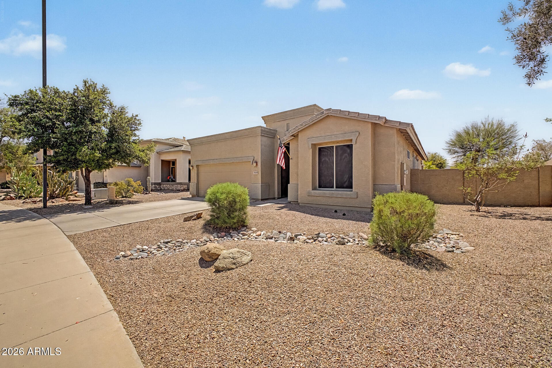 3669 E MEADOWVIEW Drive