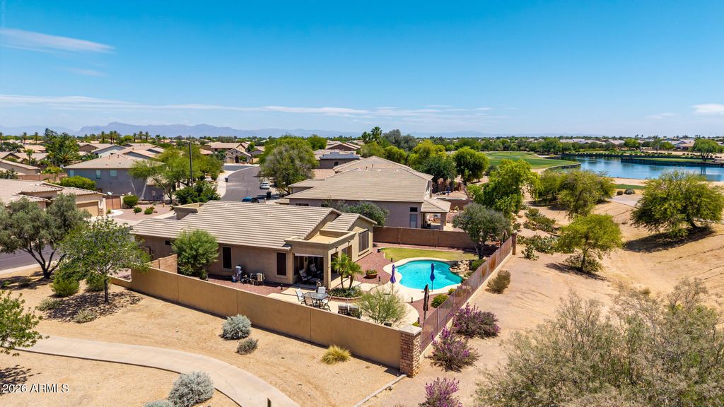 Photo of 3669 E Meadowview Drive, Gilbert, AZ 85298 (MLS # 7022349)