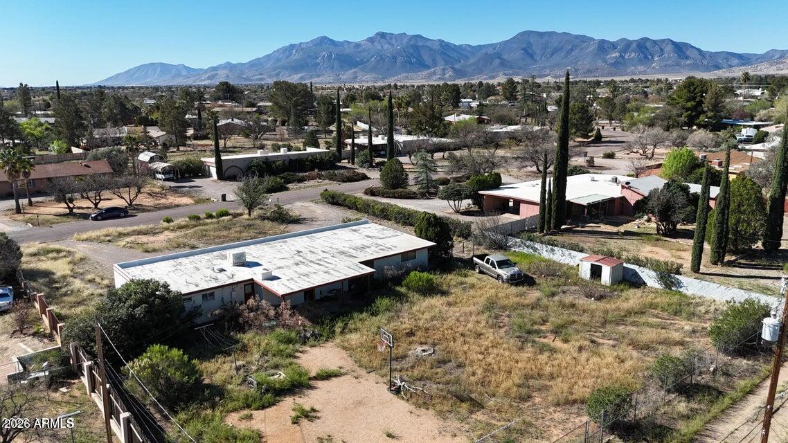 932 Cactus Wren Lane