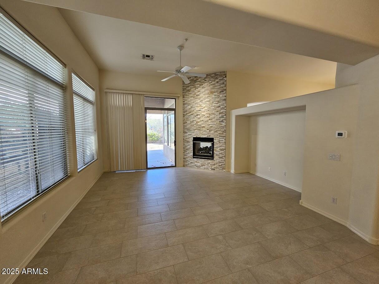 8443 E WINDRUNNER Drive