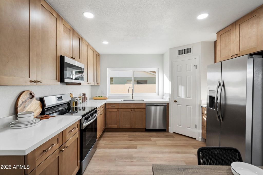 Photo of 133 E Campo Bello Drive, Phoenix, AZ 85022 (MLS # 6973742)