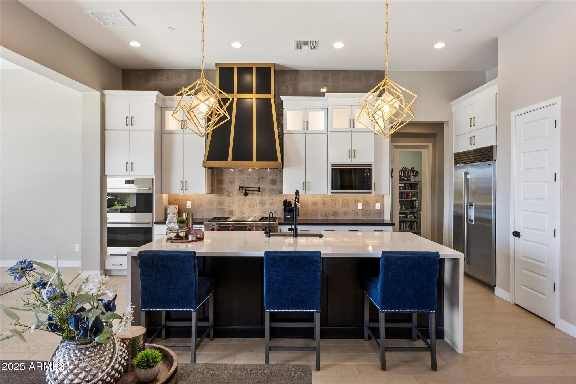 13105 E DESERT VISTA Road