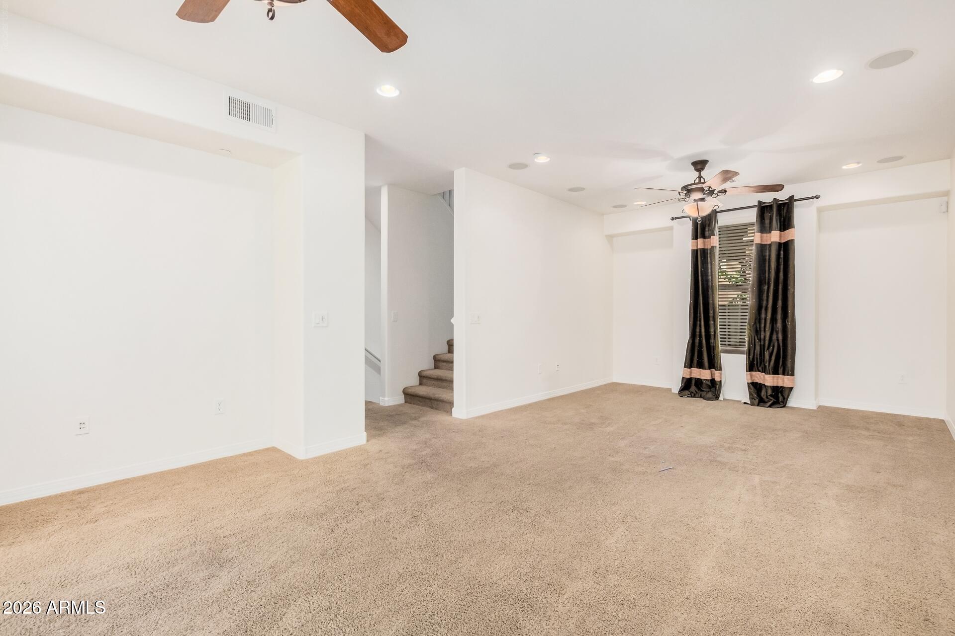 5550 N 16TH Street 114