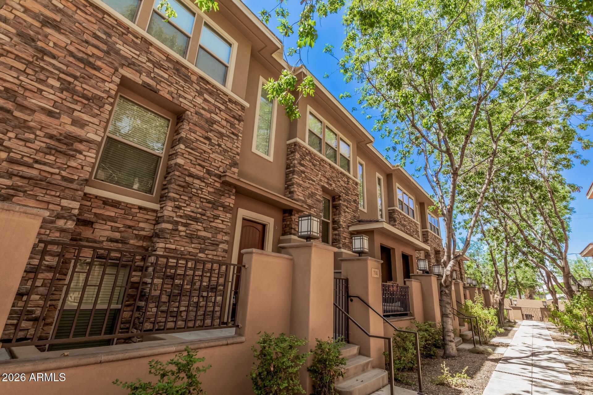 5550 N 16TH Street 114