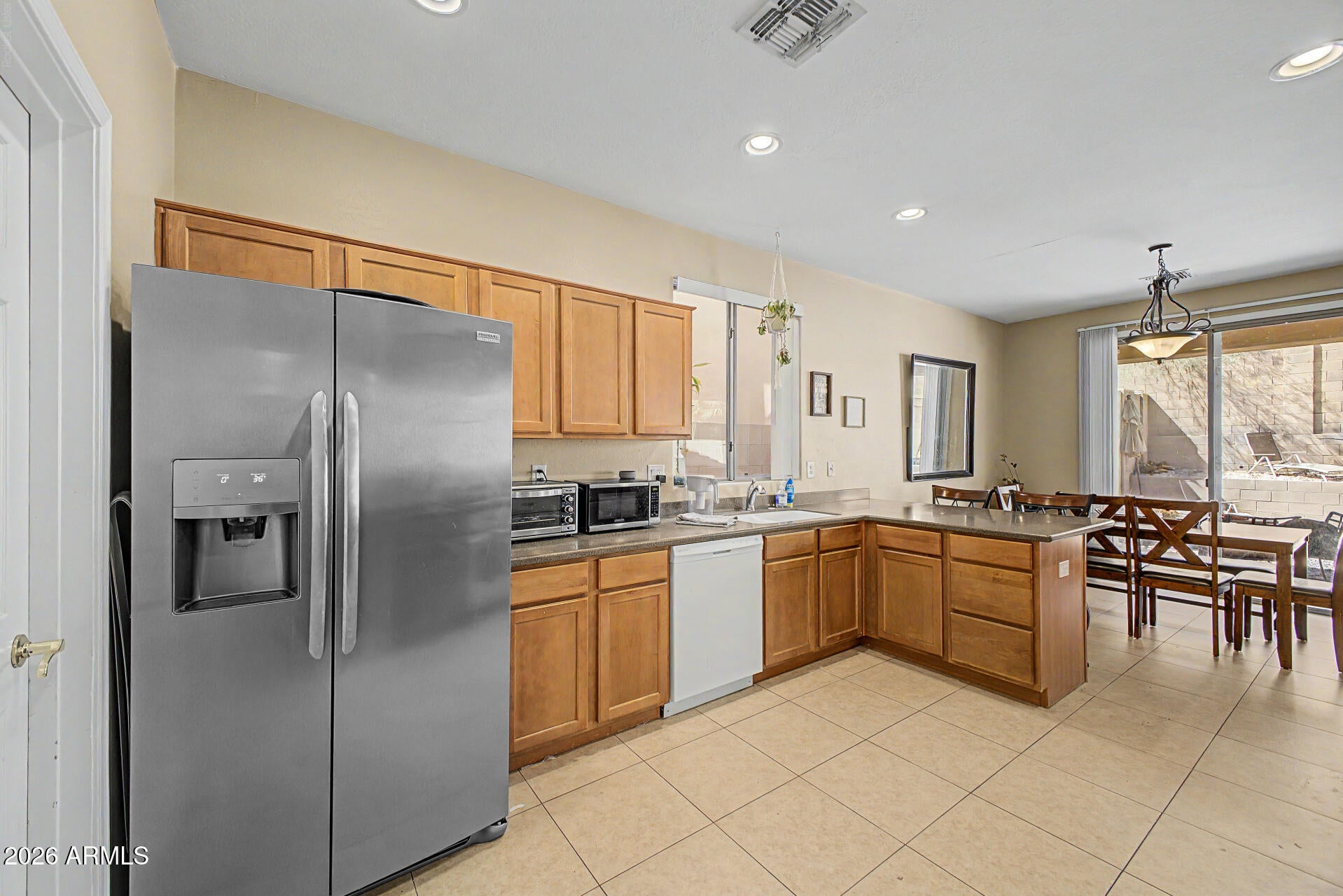 1638 W COTTONWOOD Lane
