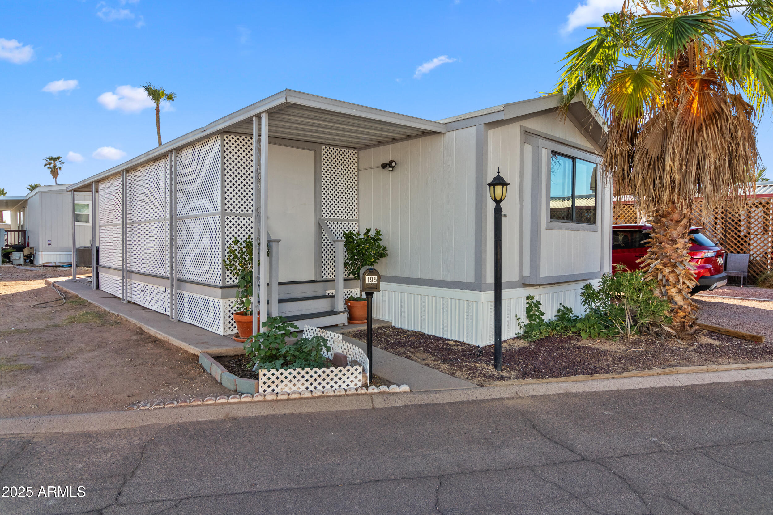 701 S DOBSON Road 195