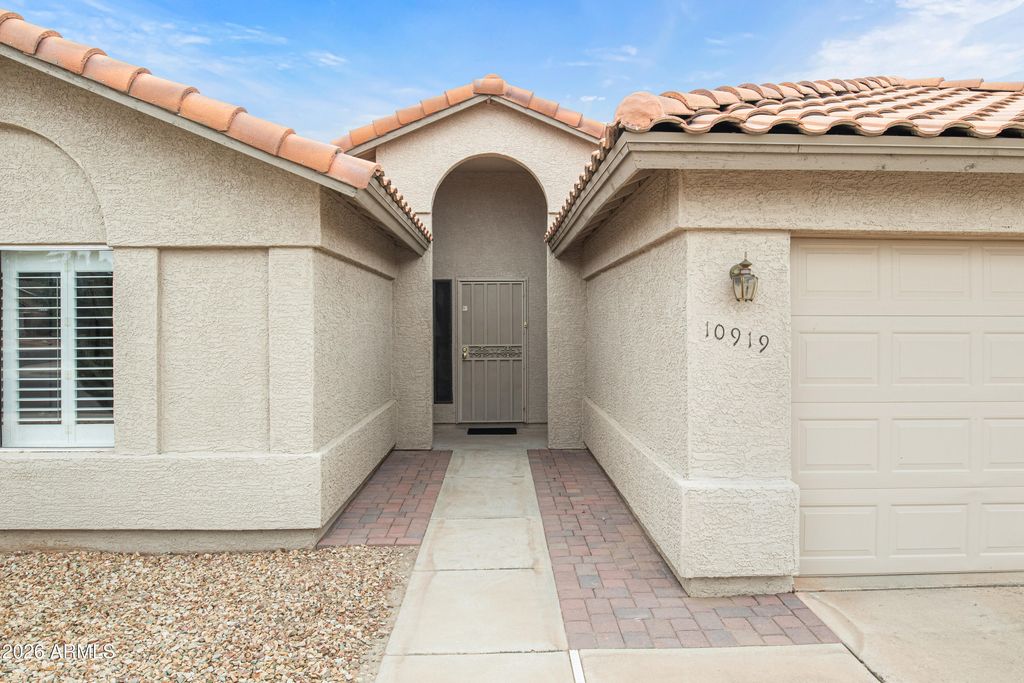 Photo of 10919 W Lawrence Lane, Peoria, AZ 85345 (MLS # 7024141)