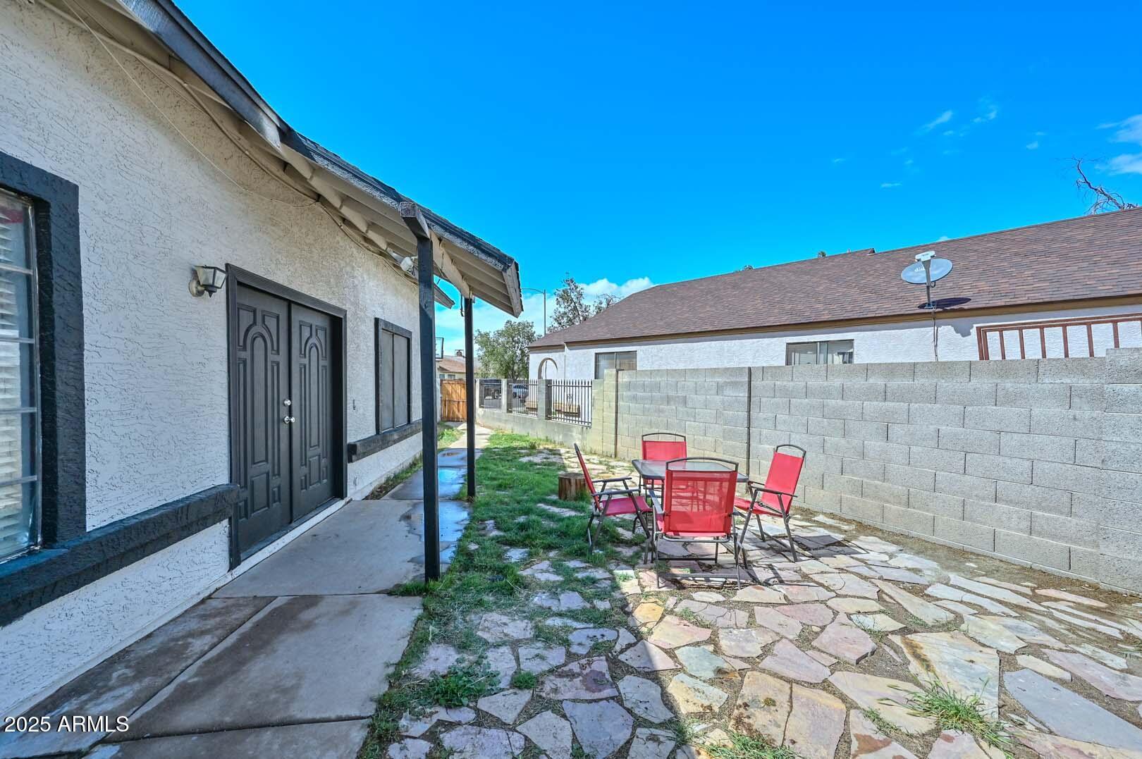 3827 N 88TH Lane