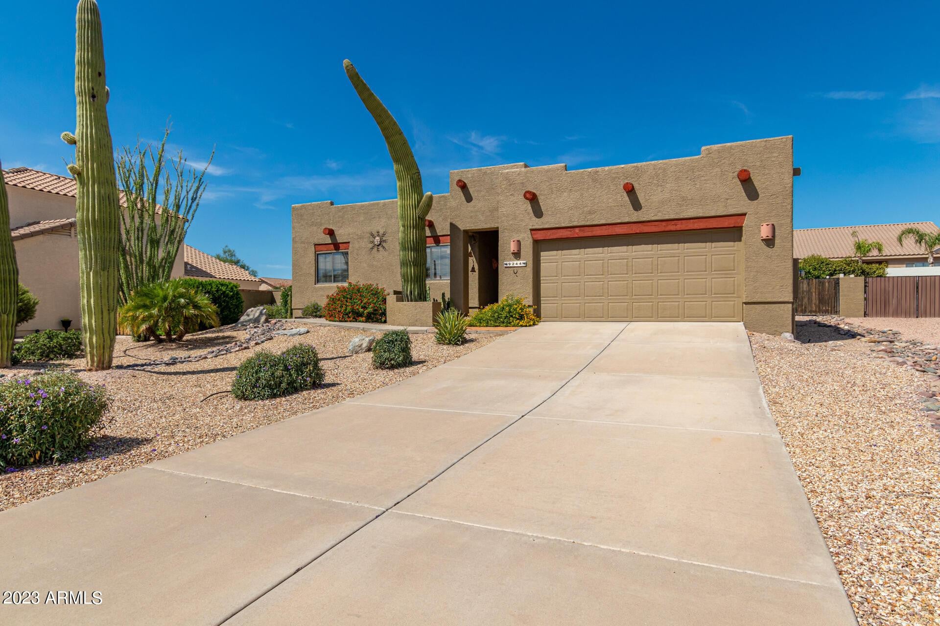 9244 E Mogollon Trail