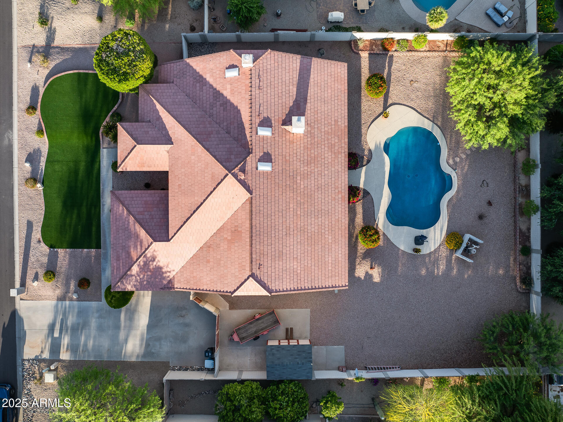 4637 W MISTY WILLOW Lane