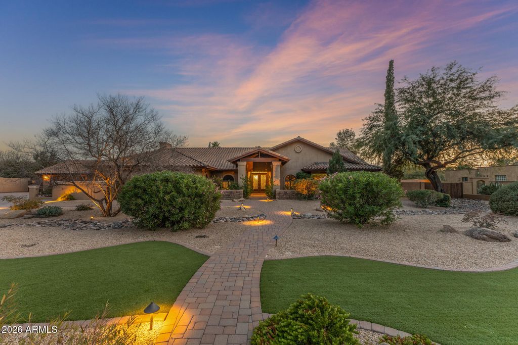 Photo of 8551 E Wood Drive E, Scottsdale, AZ 85260 (MLS # 6973835)