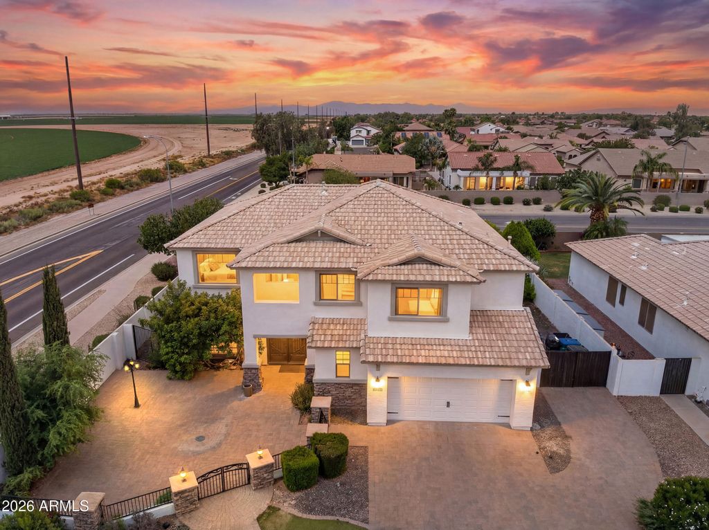 Photo of 6998 S Wilson Drive, Chandler, AZ 85249 (MLS # 7017552)
