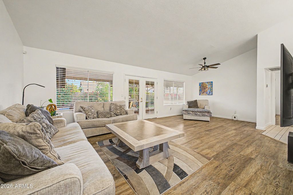Photo of 6321 W Acapulco Lane, Glendale, AZ 85306 (MLS # 7019621)