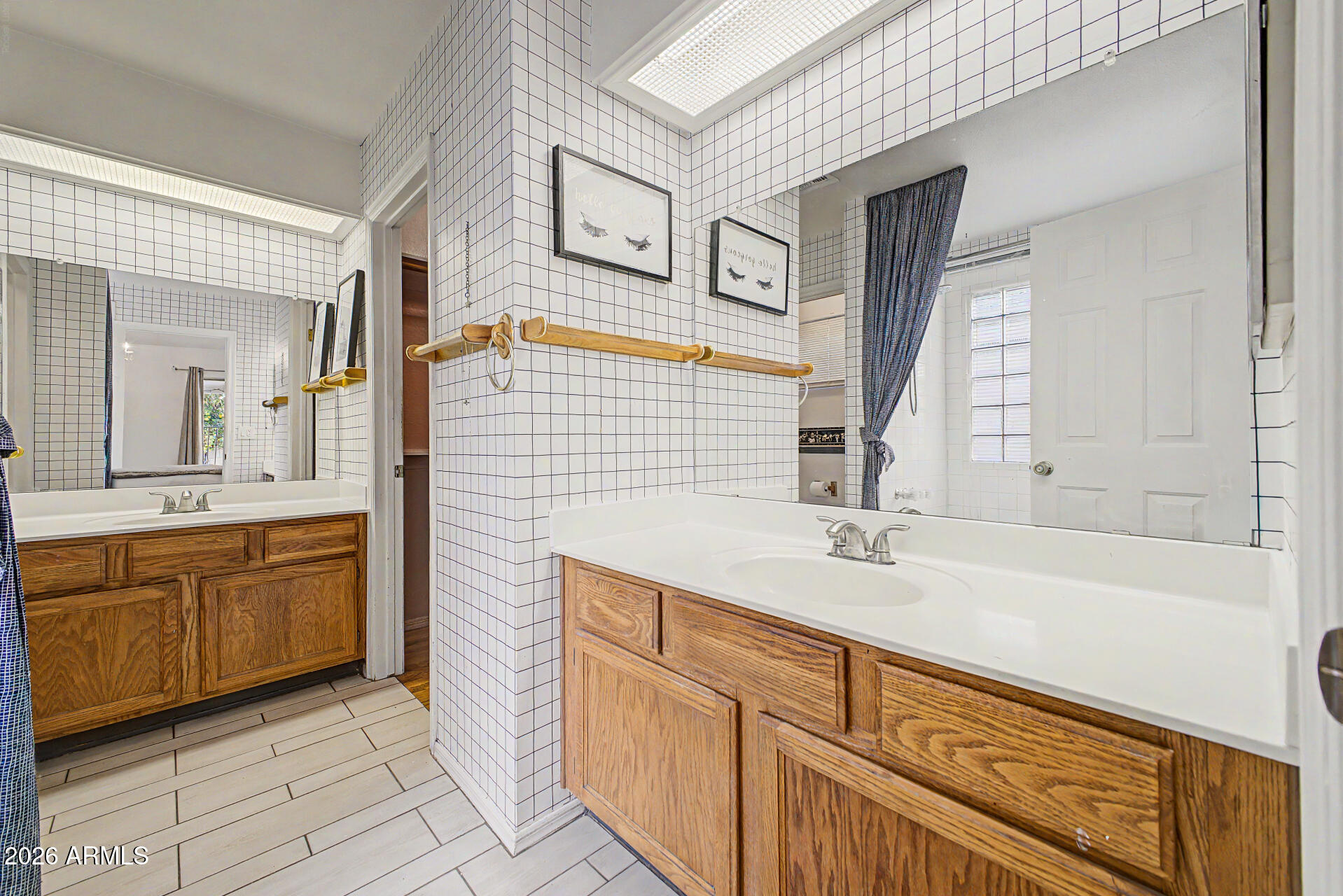 DAYBREAK UNIT 3 - Residential