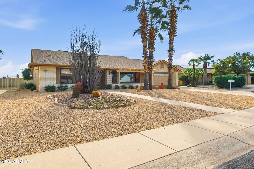 Photo of 17603 N Bobwhite Drive, Sun City West, AZ 85375 (MLS # 6969282)