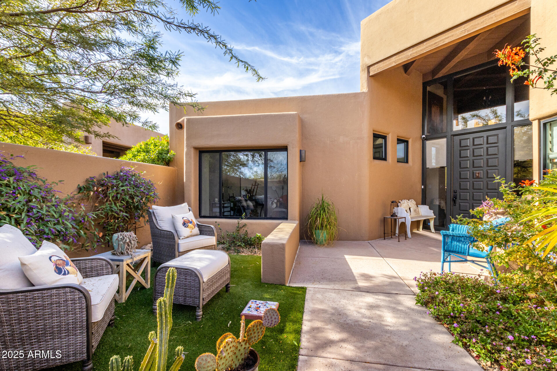 8502 E CAVE CREEK Road 53