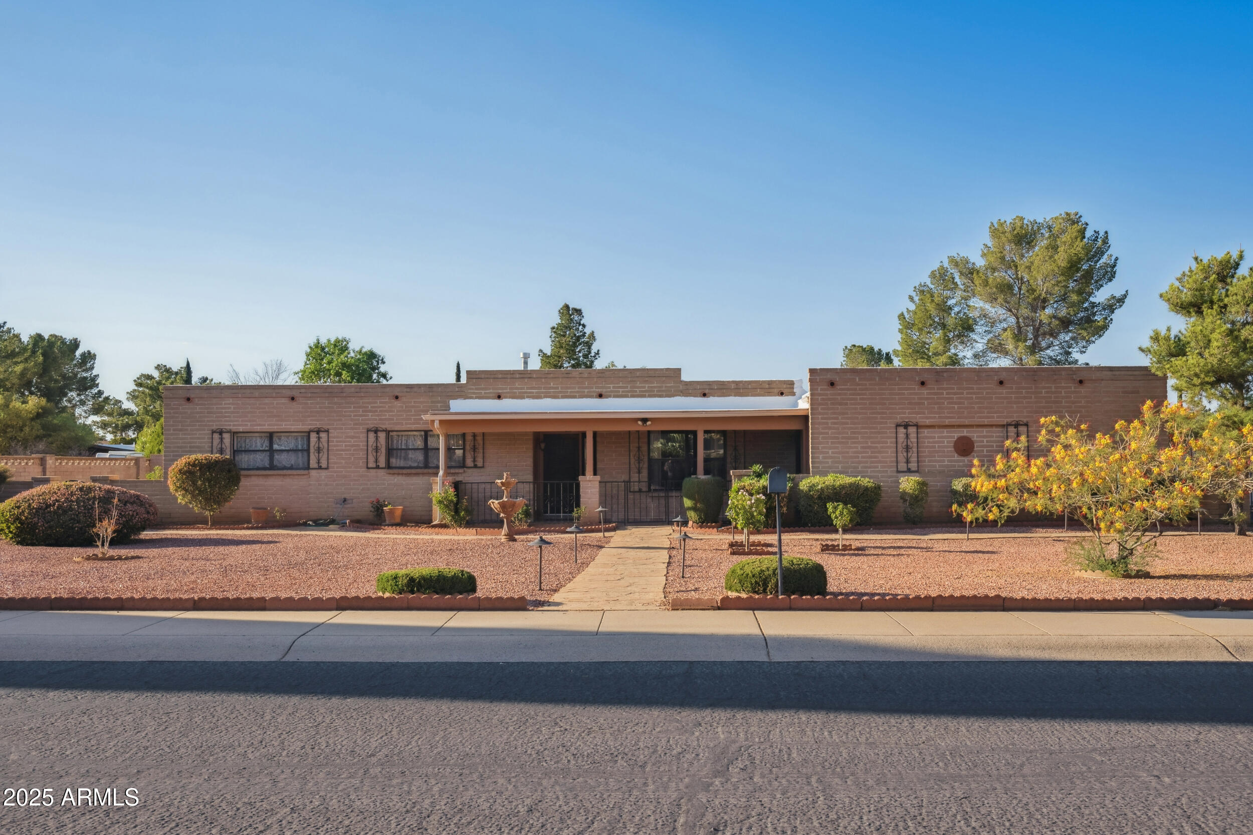 TOWN & COUNTRY ESTATES 3 - Residential