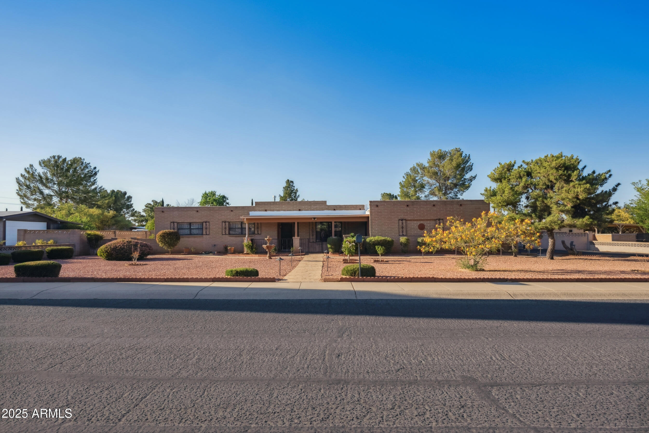 TOWN & COUNTRY ESTATES 3 - Residential