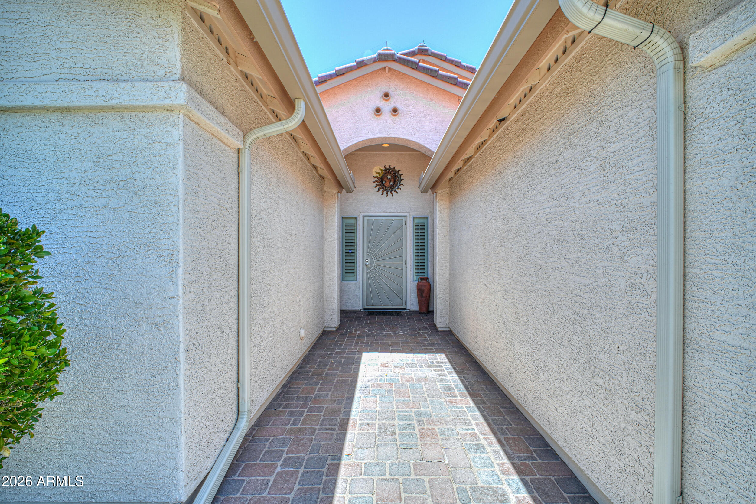 2461 E FIESTA Drive