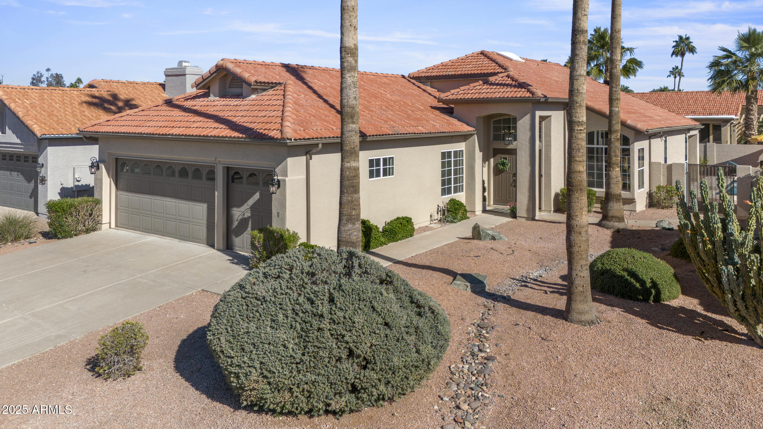 25843 S EASTLAKE Drive