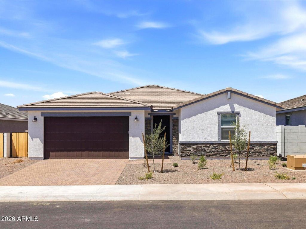 Photo of 8074 N 185th Drive, Waddell, AZ 85355 (MLS # 6986882)