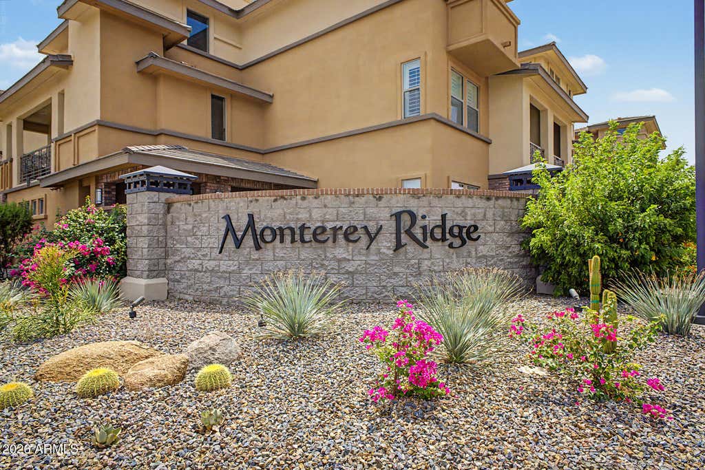 Photo of 17850 N 68th Street #3072, Phoenix, AZ 85054 (MLS # 7056028)