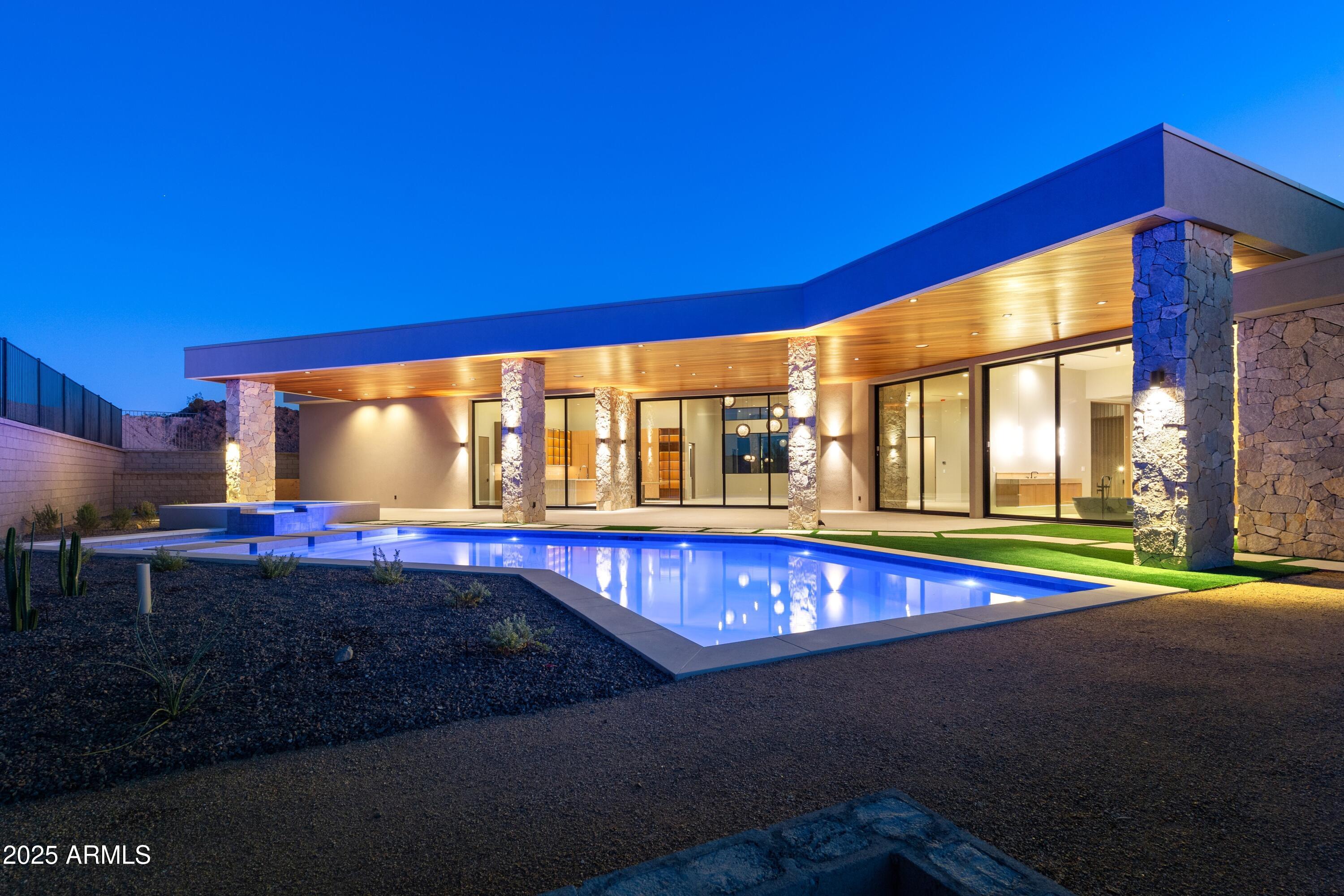 2431 Dry Creek Court