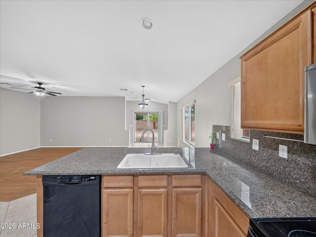 Photo of 633 E Leslie Avenue, San Tan Valley, AZ 85140 (MLS # 7056965)