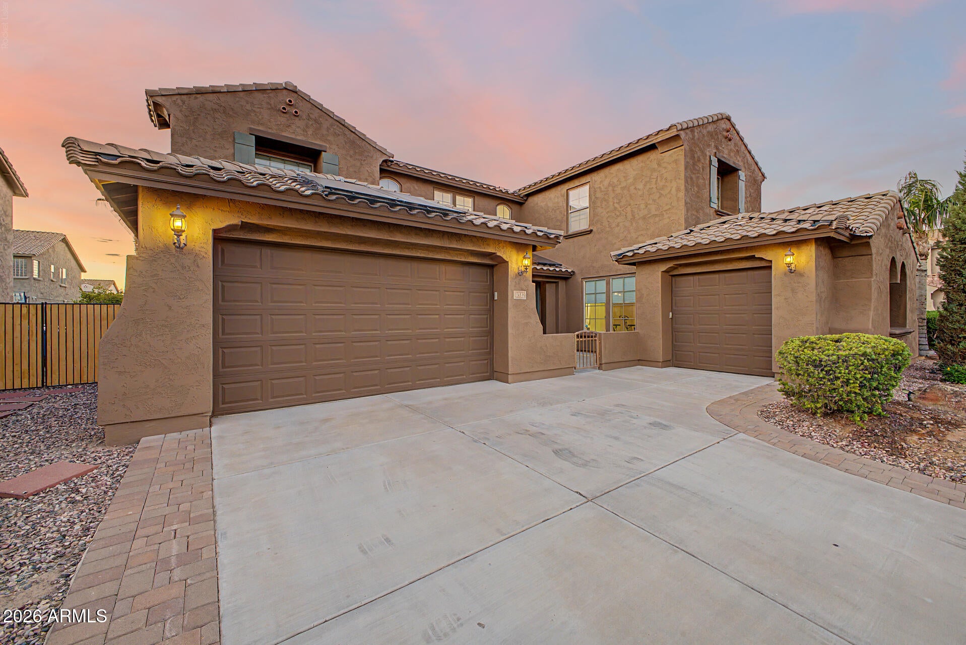 4932 W MARCUS Drive