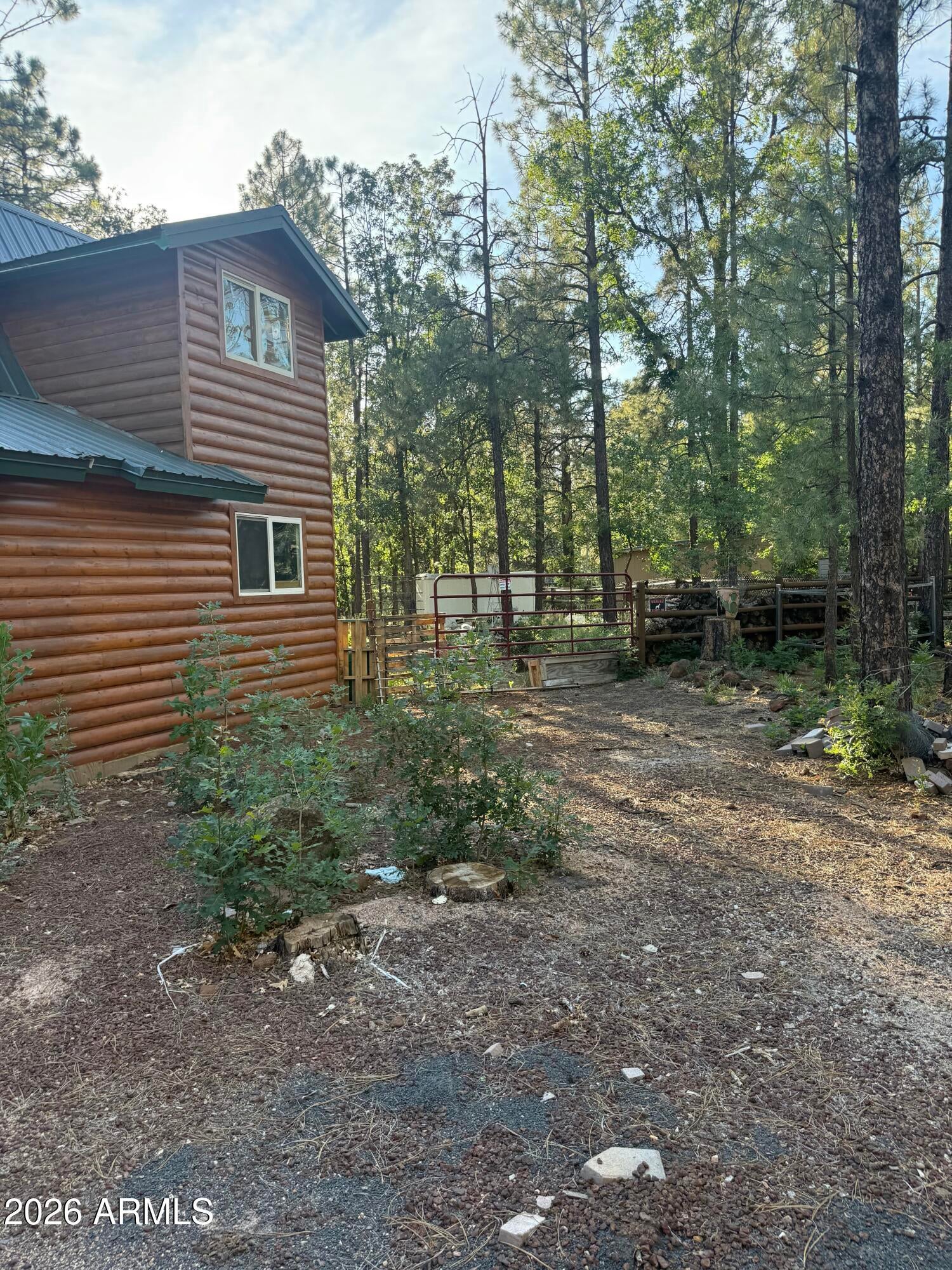 4220 PINETREE Lane