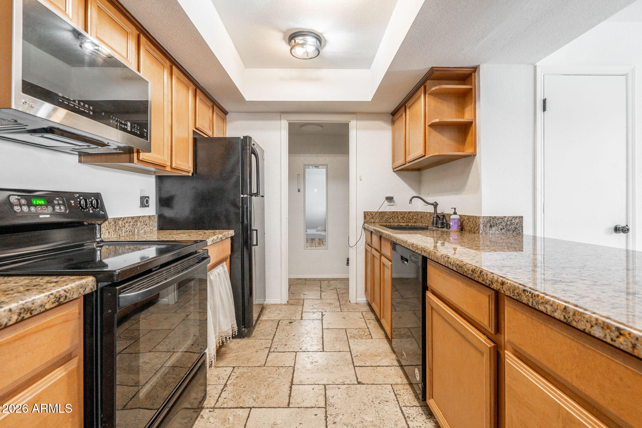 222 W BROWN Road 32