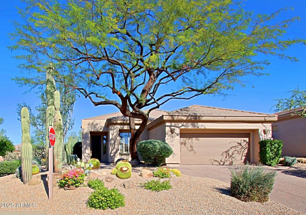 Photo of 34483 N 68th Way, Scottsdale, AZ 85266 (MLS # 6941912)