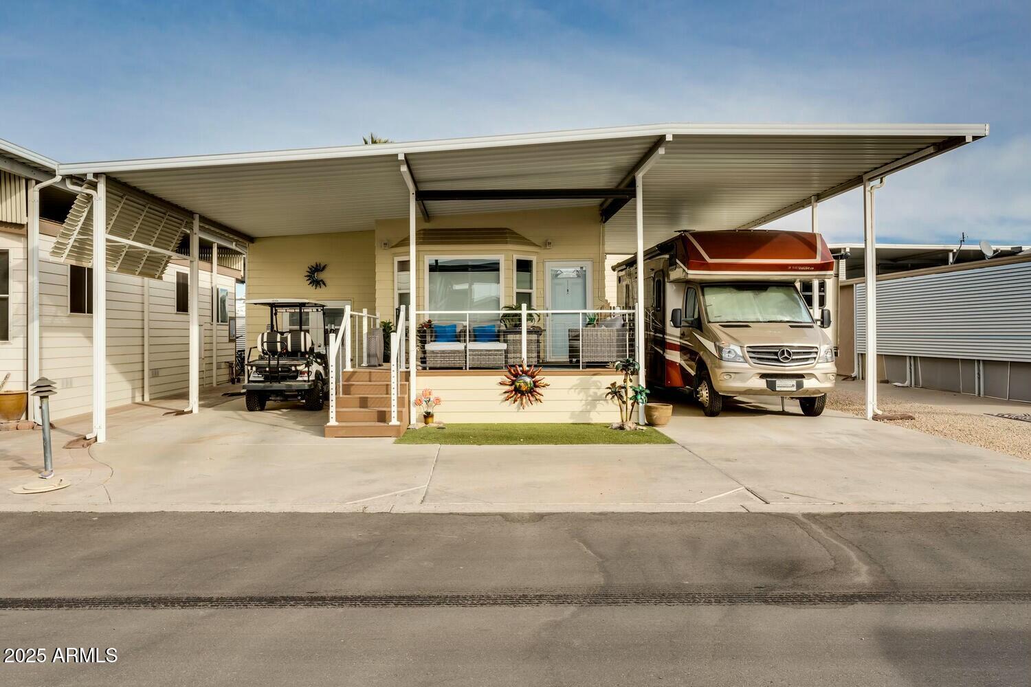 17200 W BELL Road 903