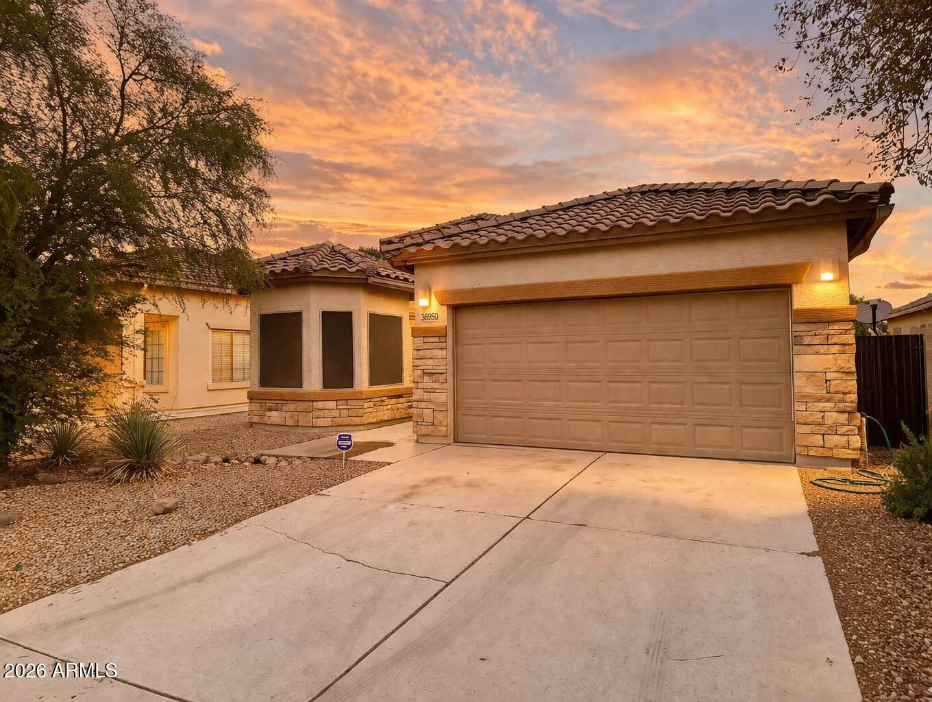 36950 W MONDRAGONE Lane