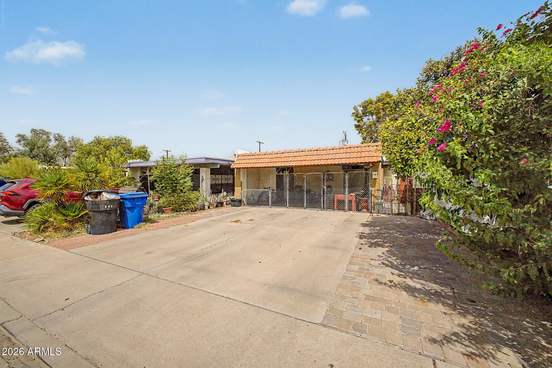 615 N HOBSON --